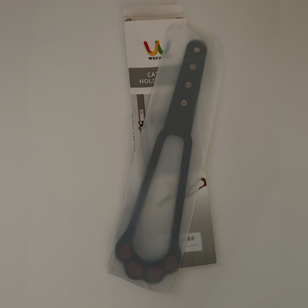 Cat Door Holder Latch, Adjustable, Black With Maroon Foot Pads